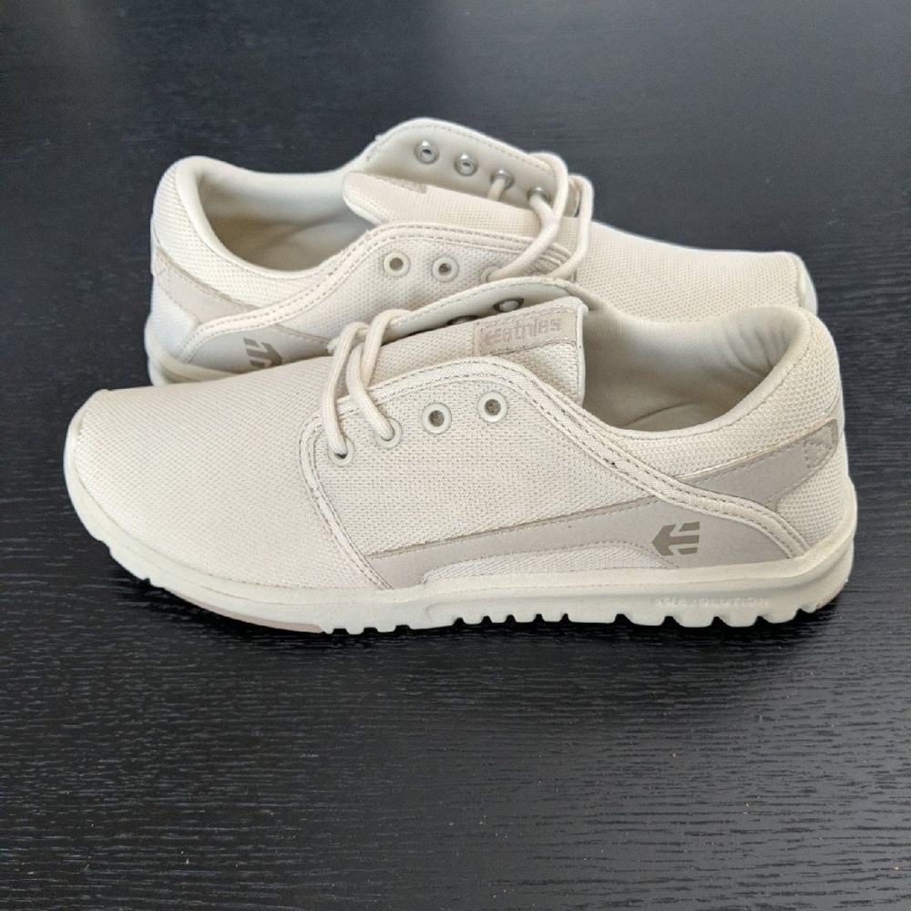 Etnies Scout Womens Shoes (run small)